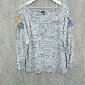 Torrid floaral embroidered pullover sweater